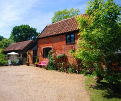 small cottagef for holidays in suffolk sleep 2